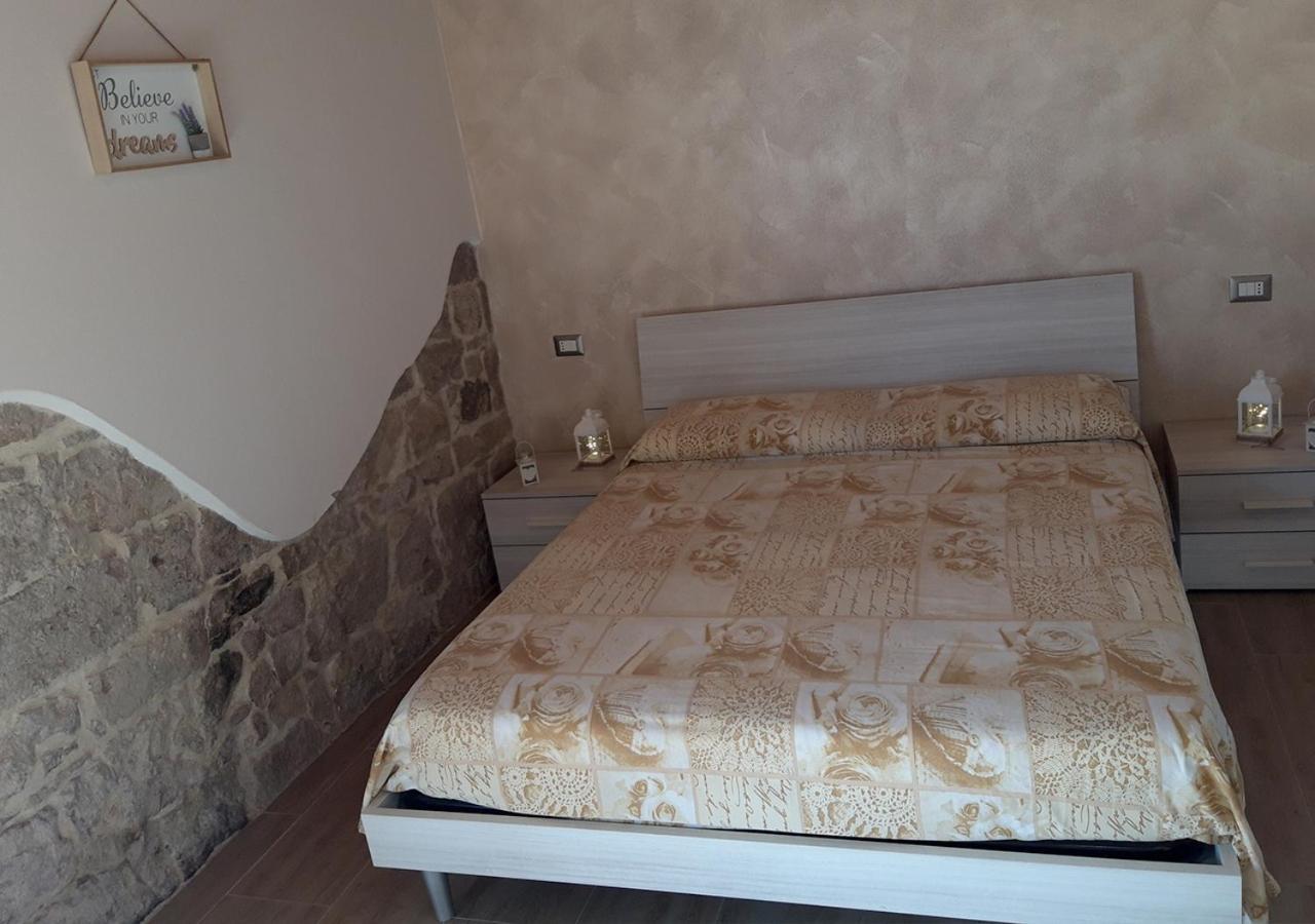 B&B Gli Ulivi ซานต์อันนาอาเรซี ภายนอก รูปภาพ